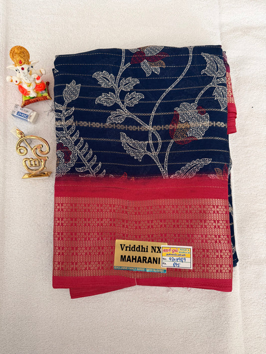 Dola Silk Saree Flower Design